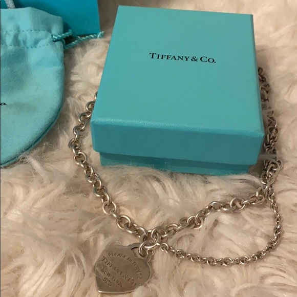 Return to Tiffany necklace - Picture 3 of 3